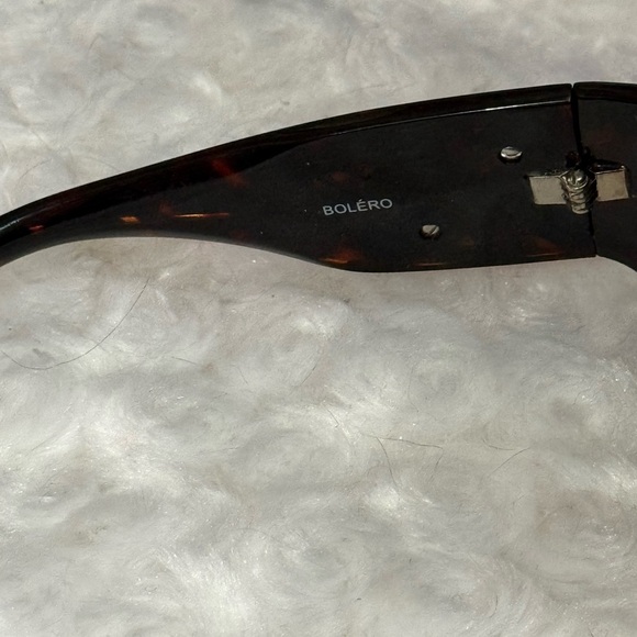 Elegant Dark Bolero Sunglasses - Picture 7 of 8